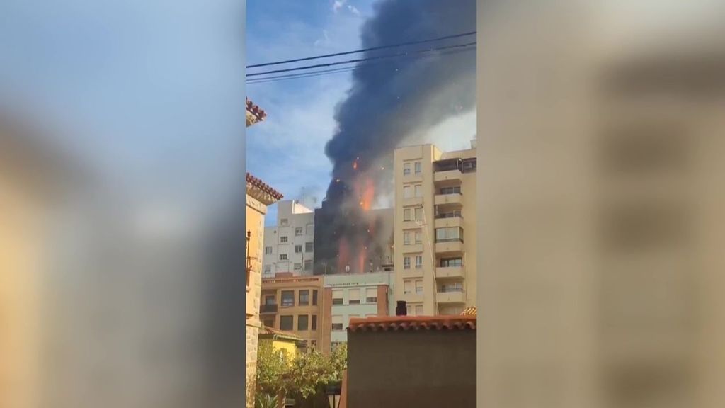Unos policías de paisano evitaron la tragedia en el incendio de Castellón