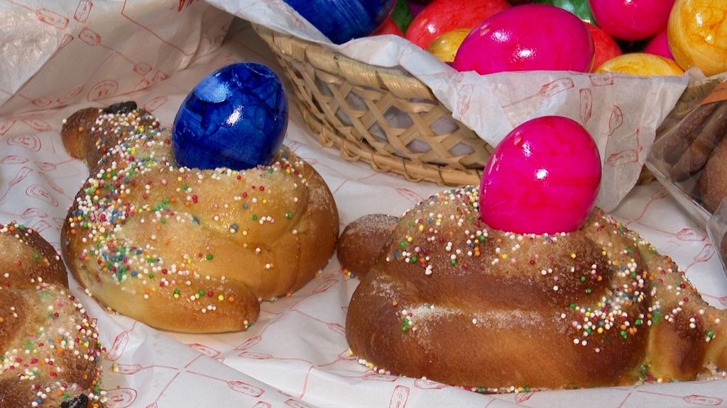 Las pastelerías no dan abasto con las monas de Pascua: el famoso dulce sube su precio en un 30%