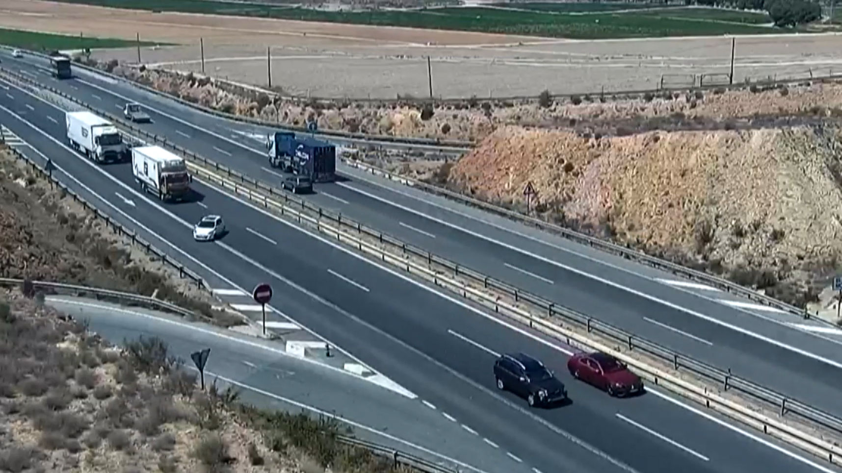 La DGT pide no bajar la guardia en las carreteras en la recta final de la Semana Santa