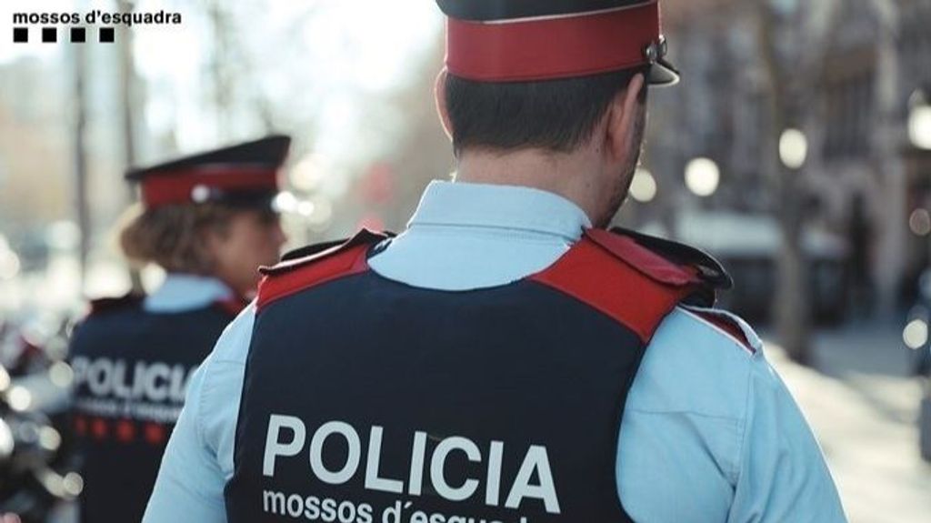 Agentes de patrulla de los Mossos d'Esquadra, en una imagen de archivo
