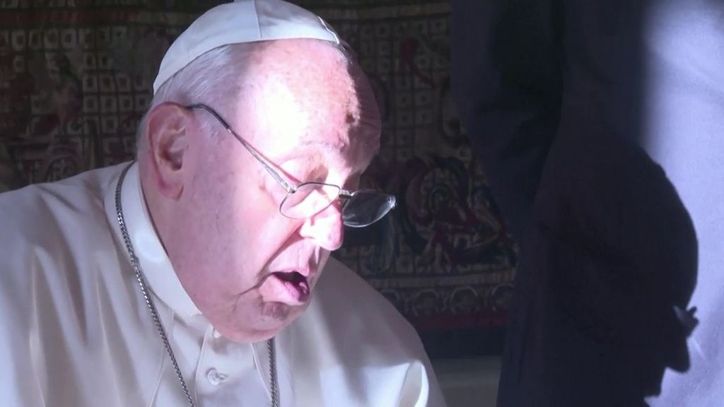 El papa Francisco fue muy beligerante contra la pederastia en la Iglesia a la que calificó de "monstruosidad"