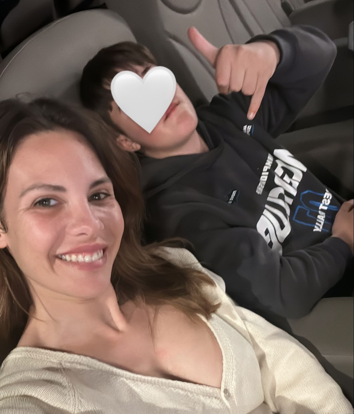 Jessica Bueno, con su hijo mayor