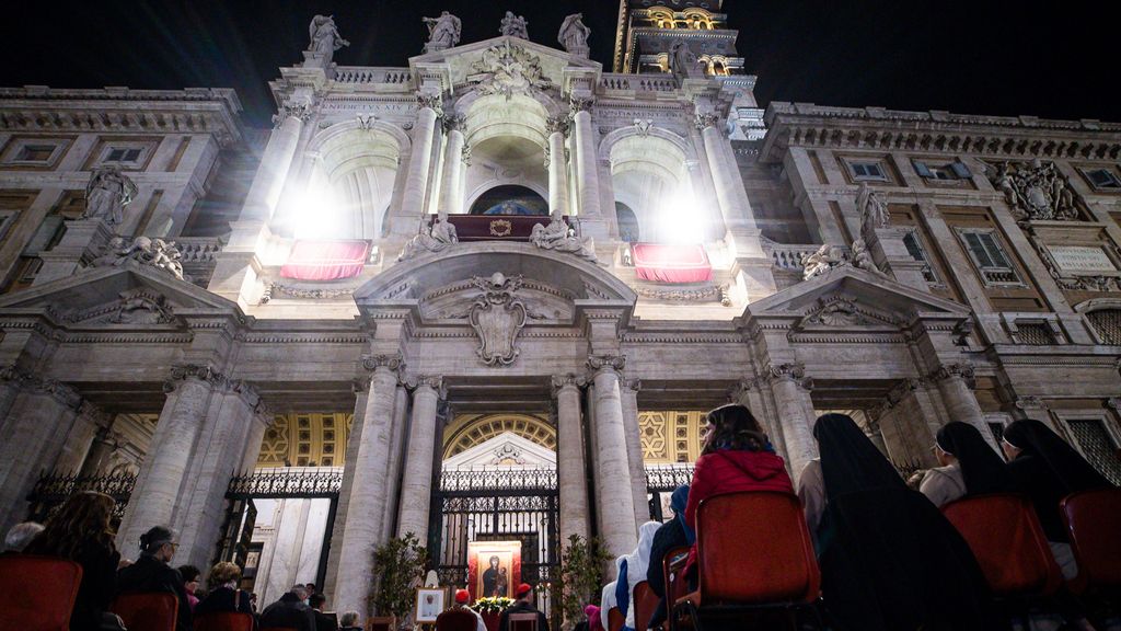 La Basílica de Santa María la Mayor, donde será enterrado el papa Francisco