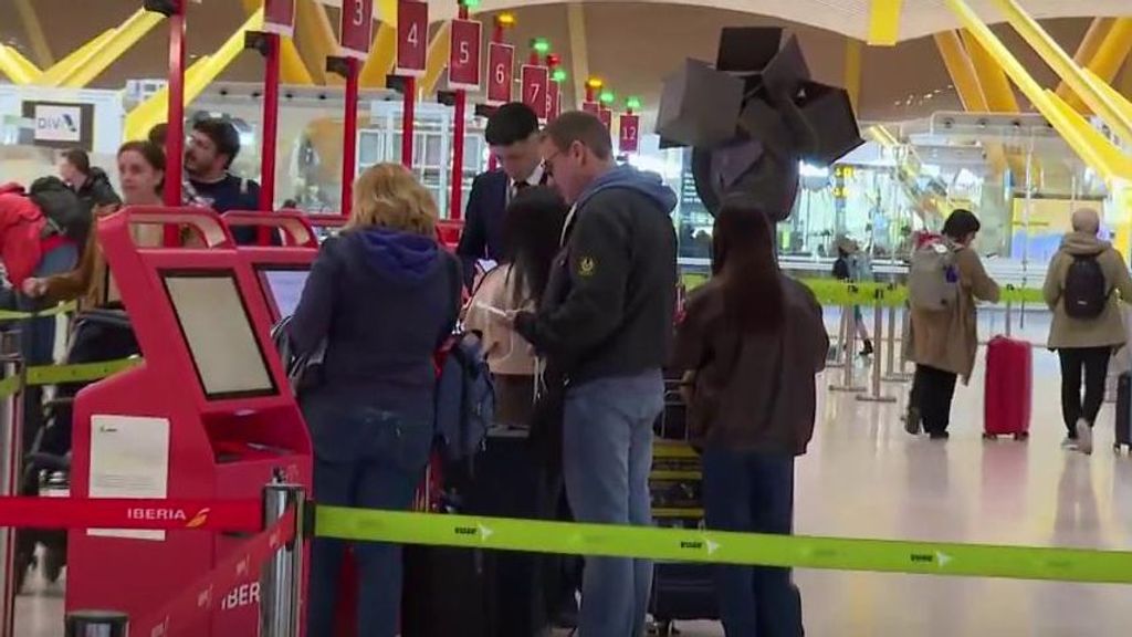 Los precios de los vuelos a Roma se han incrementado de un 30% a un 40% por la muerte del papa.