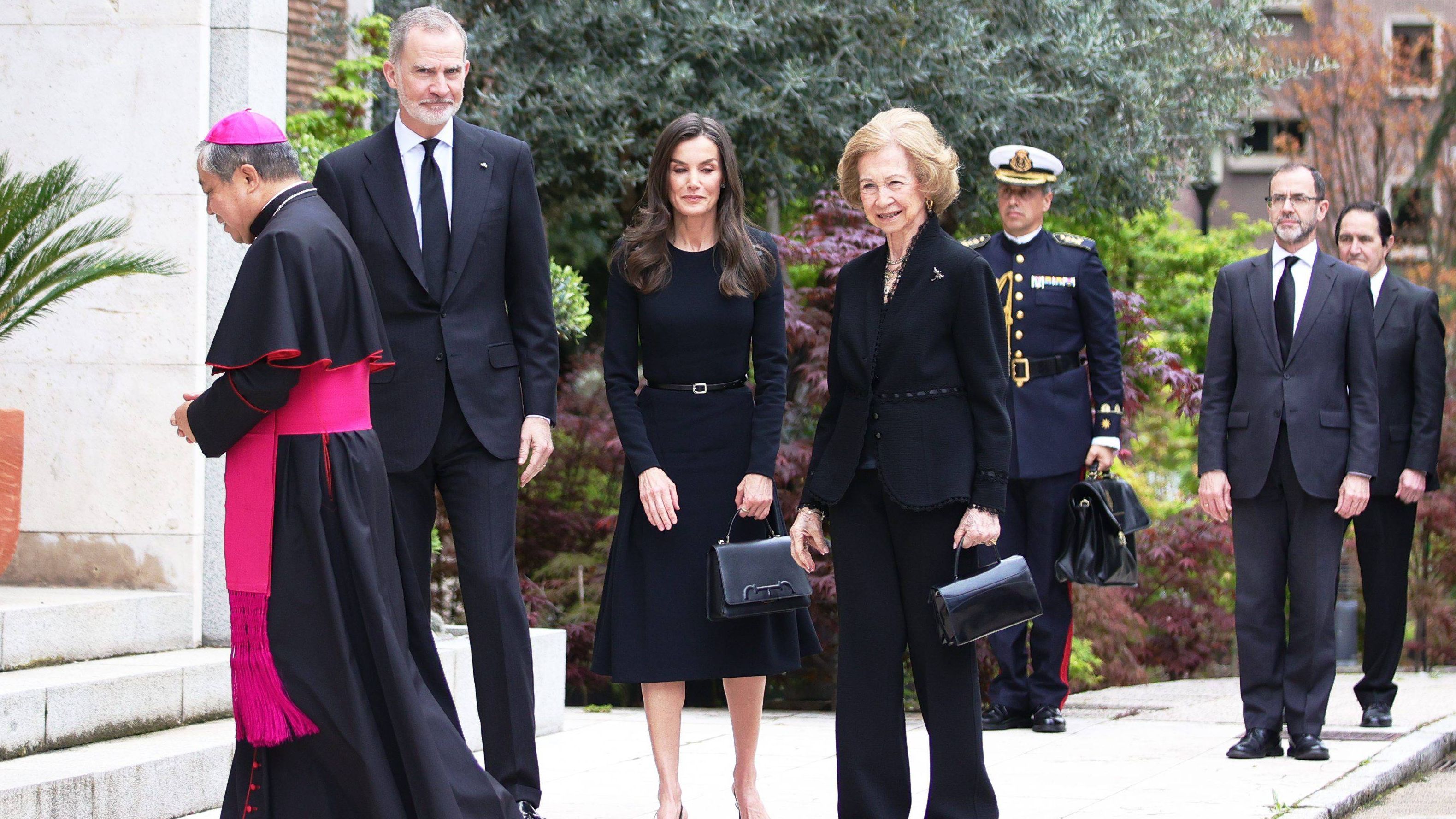 Los reyes y la emérita este 22 de abril.