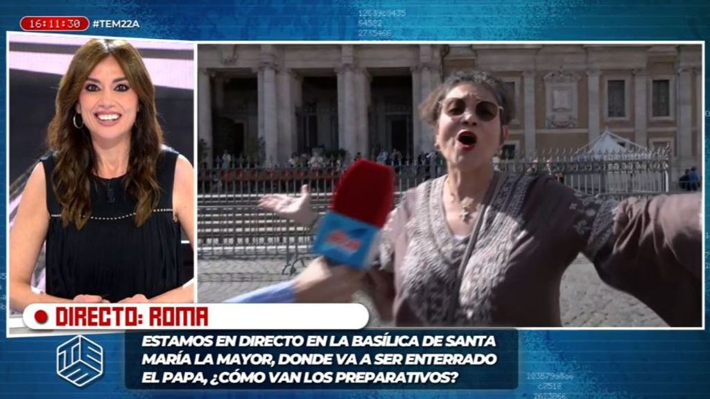 "¡Qué subidón!": Marta Flich se viene arriba al escuchar el cántico de una mujer al papa Francisco