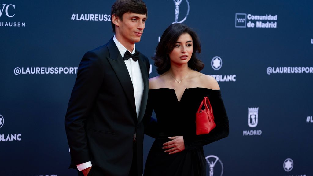 Robin Le Normand y Cassandra Cano, en los Premios Laureus 2025