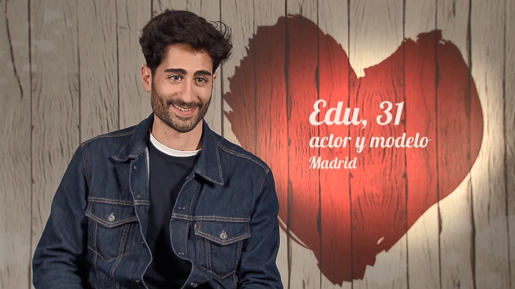 Un soltero con la autoestima disparada aterriza en ‘First Dates’: “Tengo claro que feo no soy”