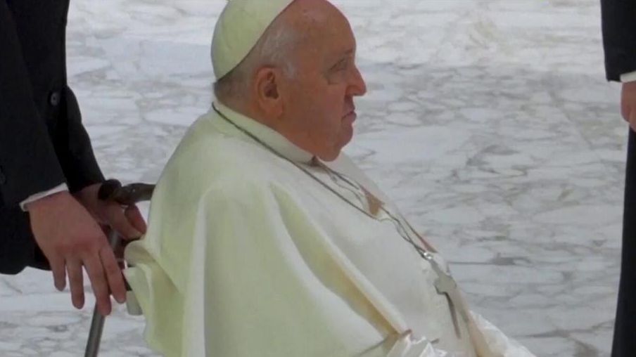 La entrevista póstuma del papa en la que revela detalles de su salud mental: "Es peligrosísimo dejarme llevar por la ansiedad"