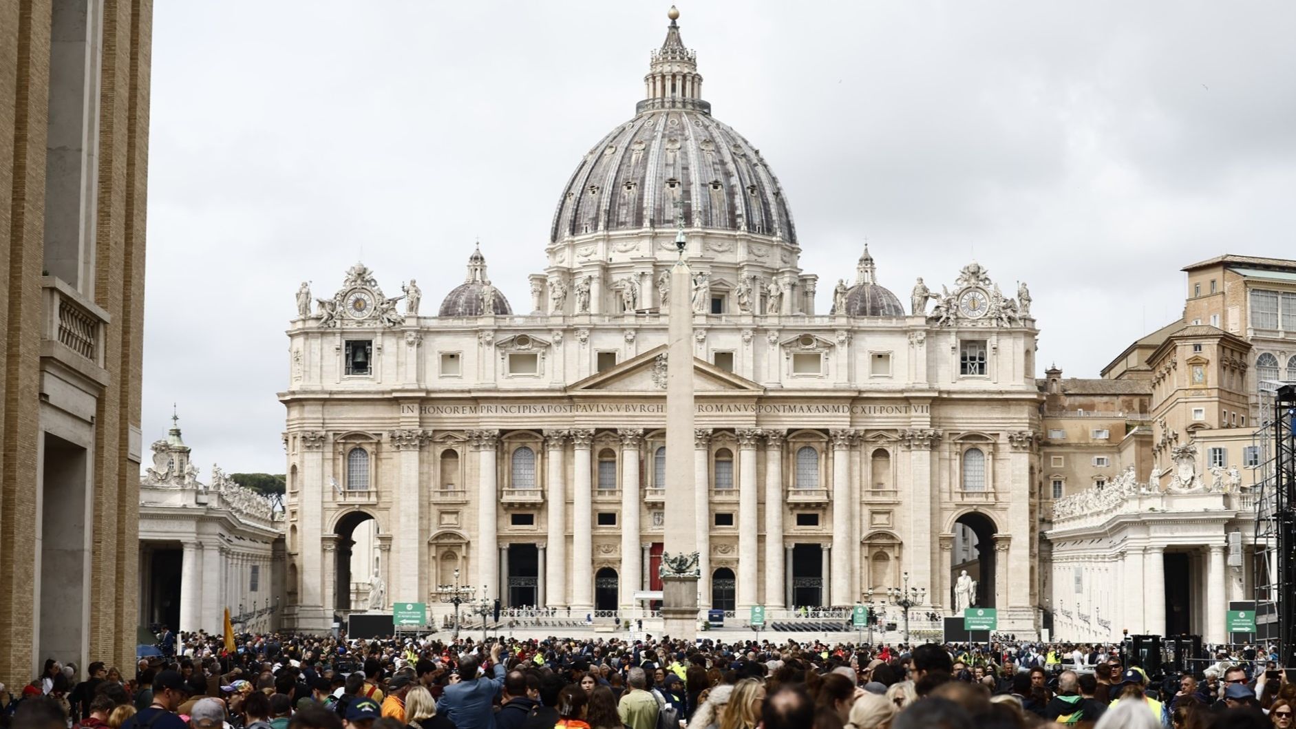 Basílica de San Pedro, Ciudad del Vaticano (Italia) el 24 de abril de 2025