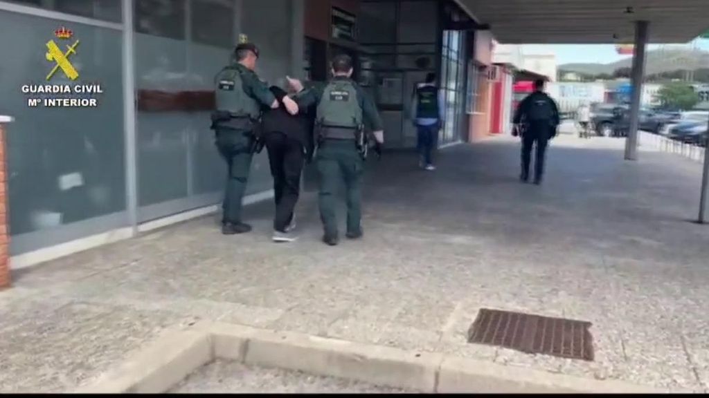 Llega al juzgado de Tudela el acusado de asesinar a 3 agricultores en Navarra y Lleida