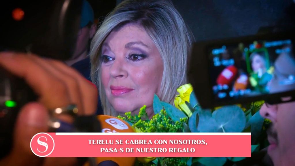 El enfado de Terelu Campos al recibir un regalo que no esperaba Socialité 2025 Programa 893