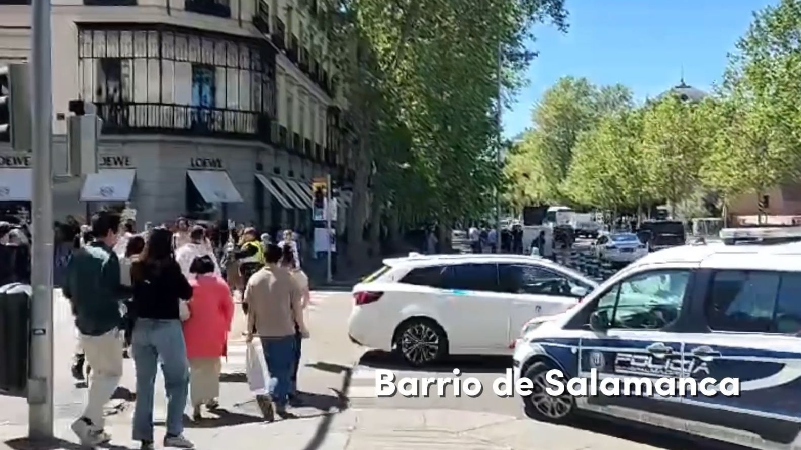 "Da miedo quedar incomunicados": la reacción de la gente en la calle tras el apagón
