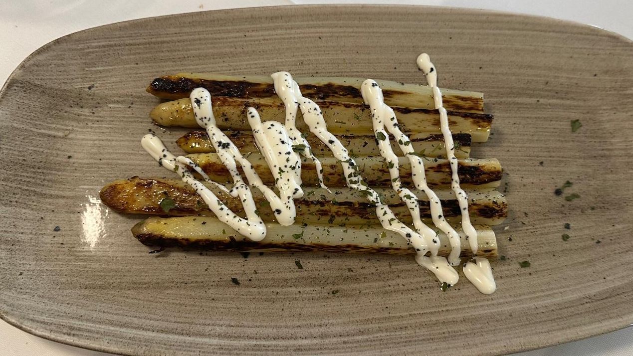 Espárragos blancos al horno