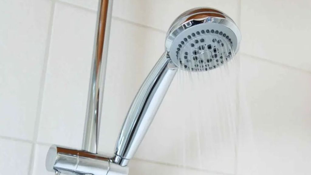 ¿Cuánto tiempo debe durar una ducha en 2025?