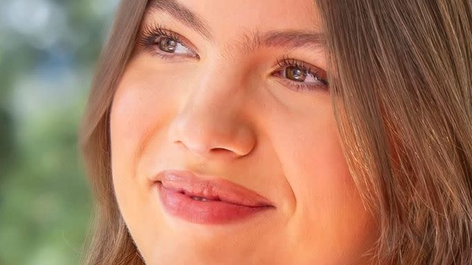 Un detalle de las cejas de la infanta Sofía en su posado