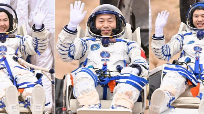 Astronautas chinos