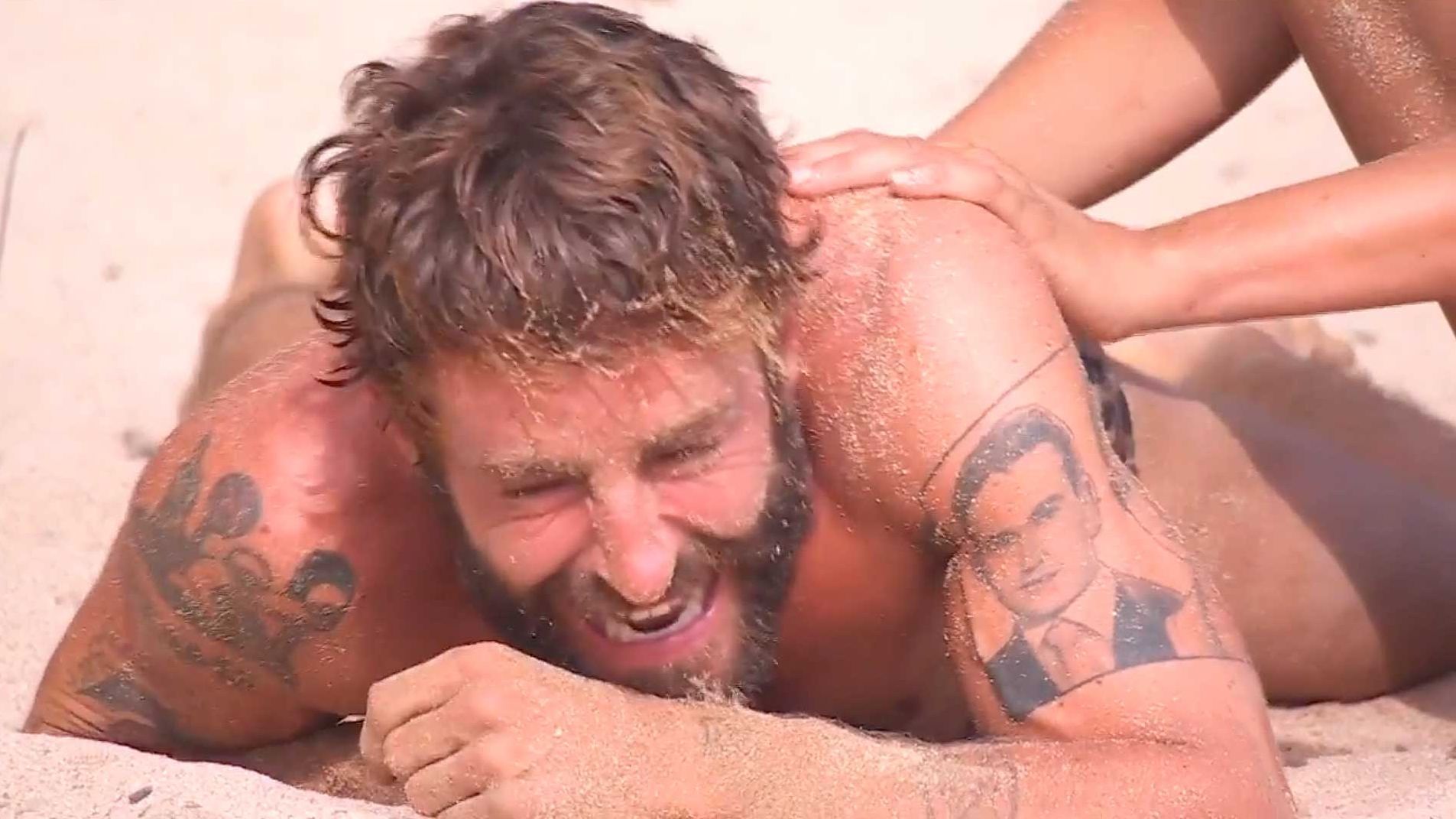 La dura caída de Pelayo en plena prueba de 'Supervivientes'