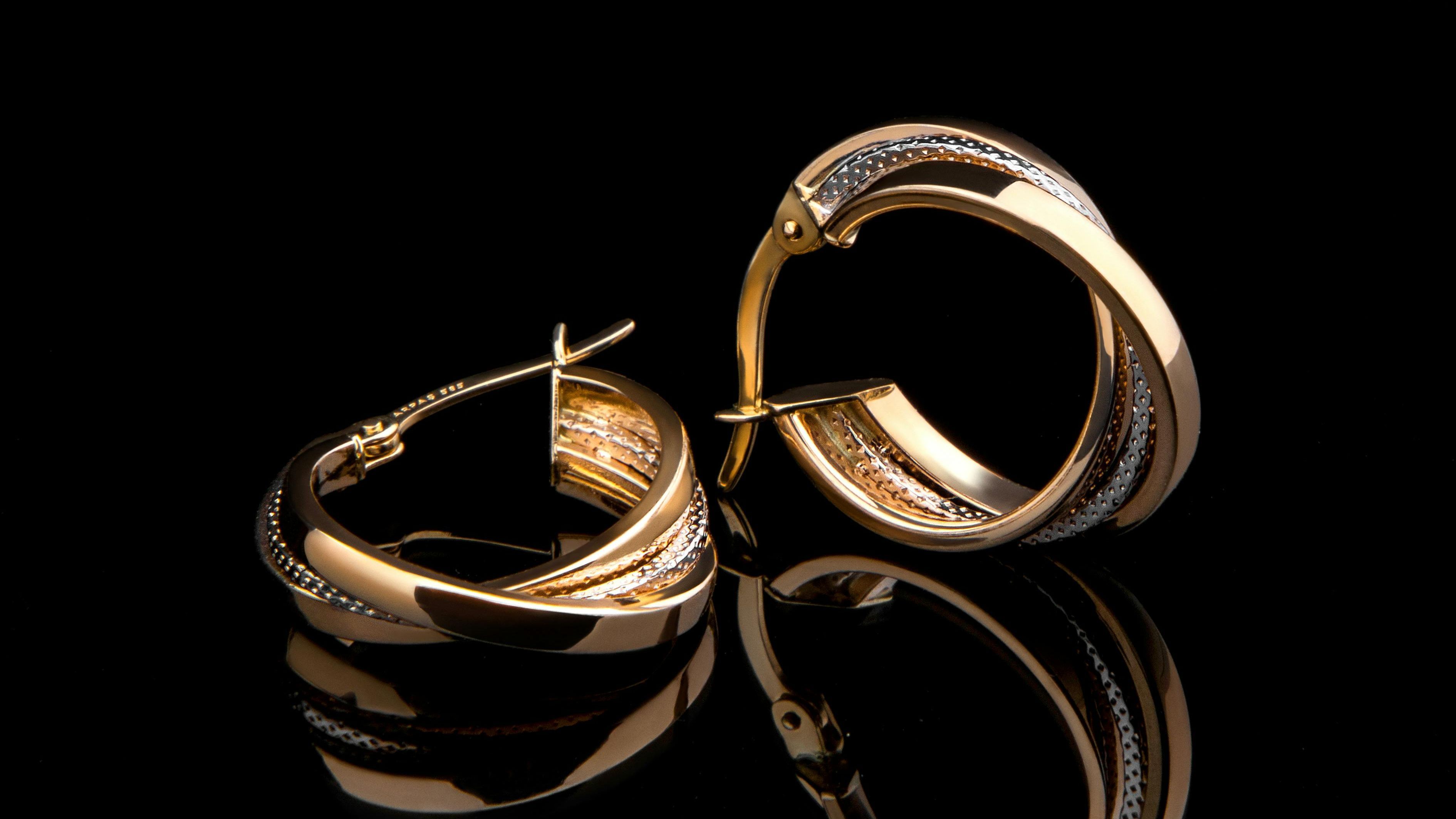 Joyas en la oscuridad