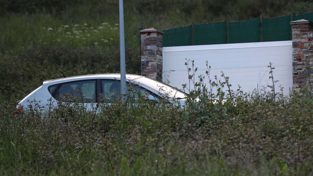La “casa de los horrores” en la que vivían encerrados los tres menores de Fitoria, Oviedo: en pañales, entre excrementos y con mascarillas