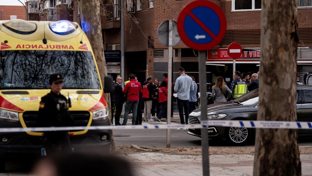 Incendio en un garaje de Alcorcón: el choque de un coche híbrido y la explosión desataron el infierno