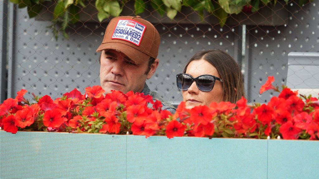 Fonsi Nieto y su novia