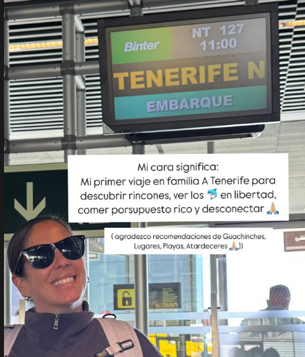 La fotografía de Anabel Pantoja embarcando con destino a Tenerife