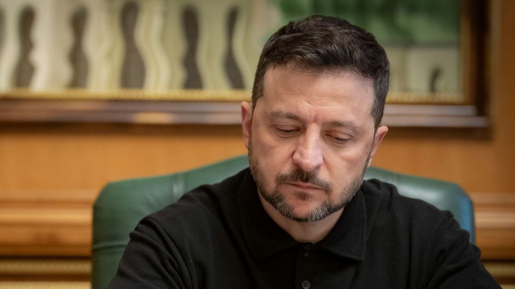 Zelenski celebra el acuerdo sobre minerales con EEUU y lo vincula con su reunión con Trump en el Vaticano