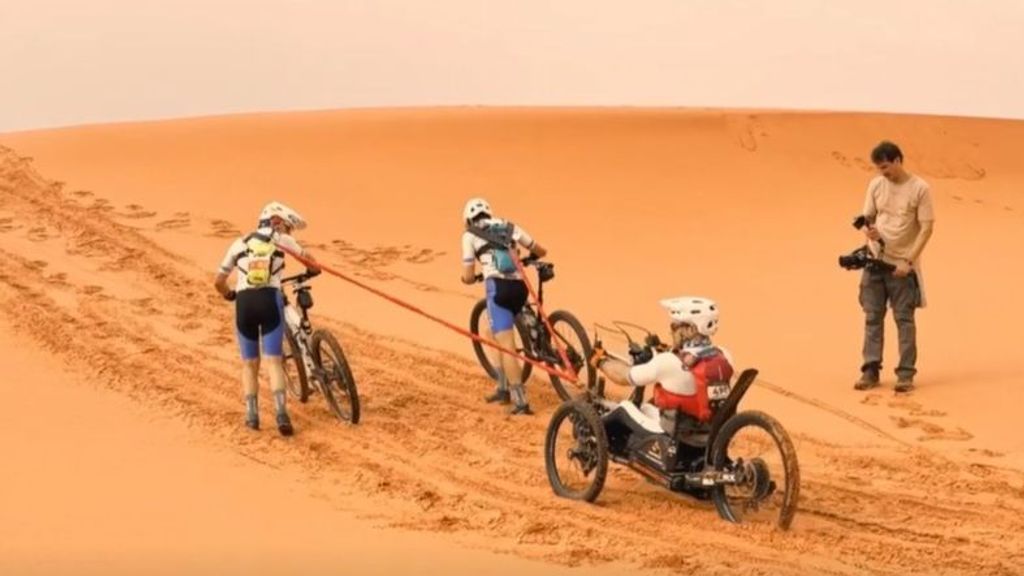 Cuatro discapacitados del Institut Guttmann participan en la Skoda Titan Desert Marruecos 2025