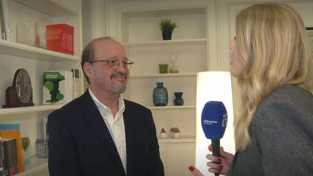 Entrevista a Javier Wilhelm, psicólogo experto en familias y adolescentes.