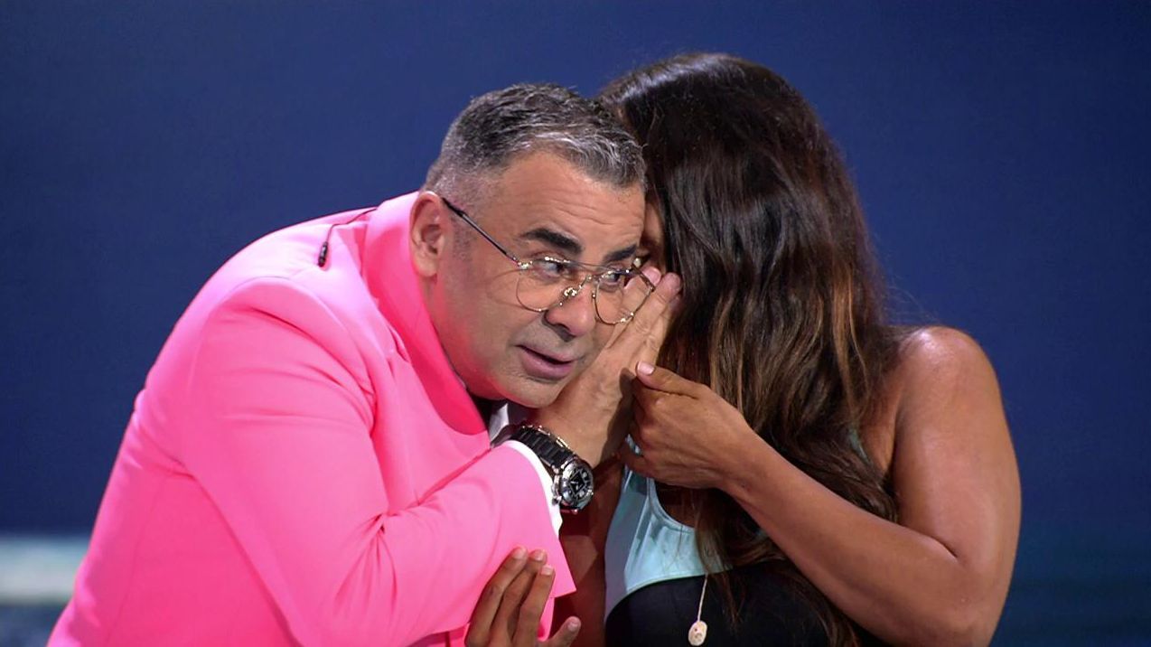 Jorge Javier, impactado tras desvelarle Laura Cuevas "la información de Escassi con la que se escandalizaría"