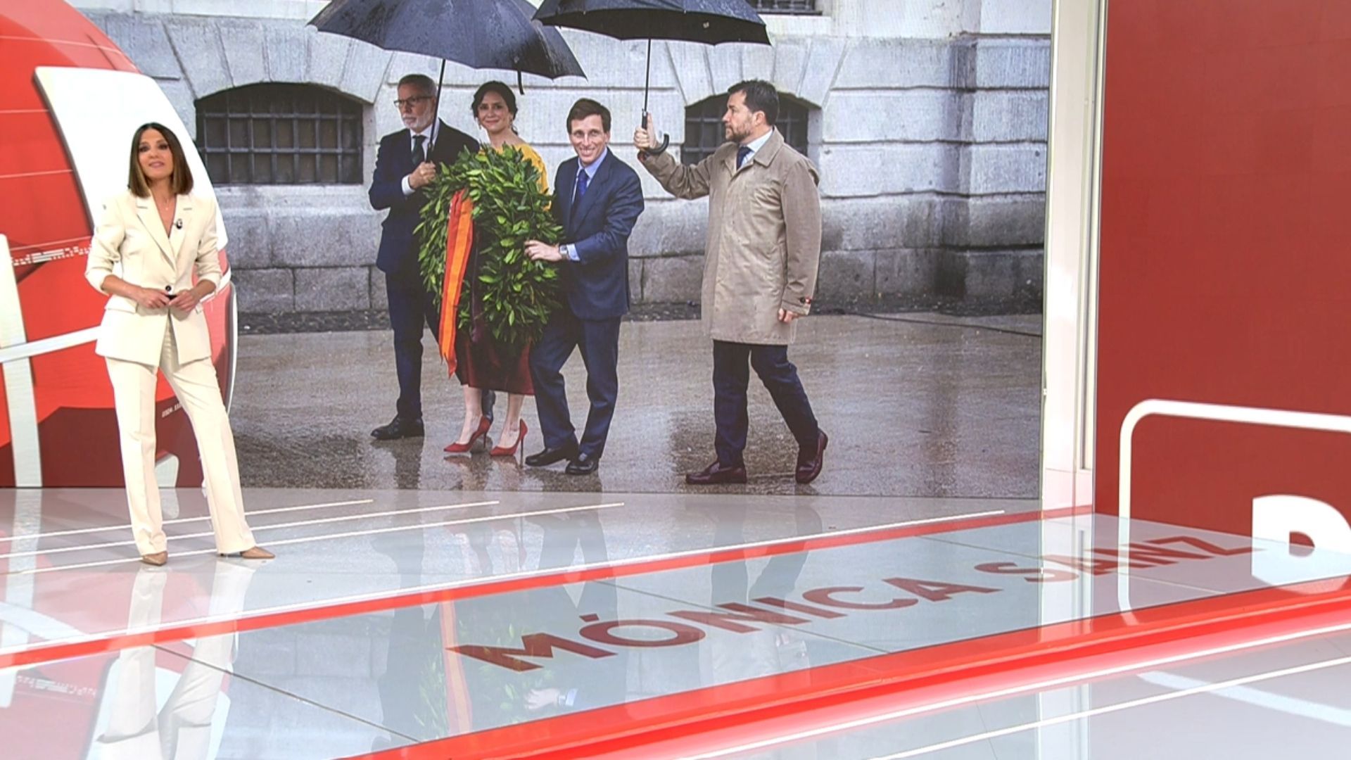 monicasanz (1) monicasanz (1)