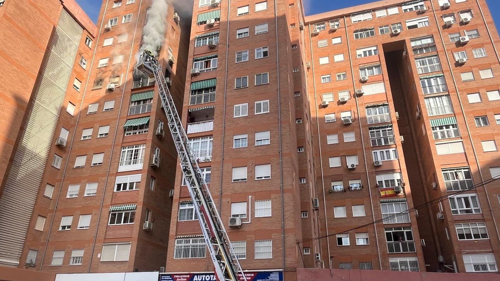 Piso quemándose en Málaga