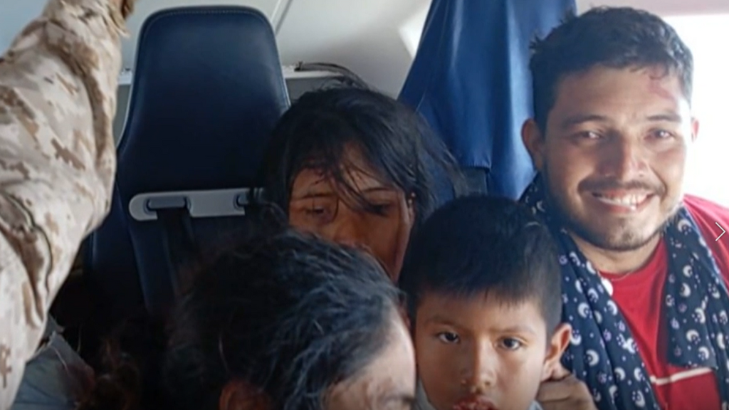 Cinco personas sobreviven a un accidente de helicóptero y a 36 horas en una zona infestada de caimanes en Bolivia