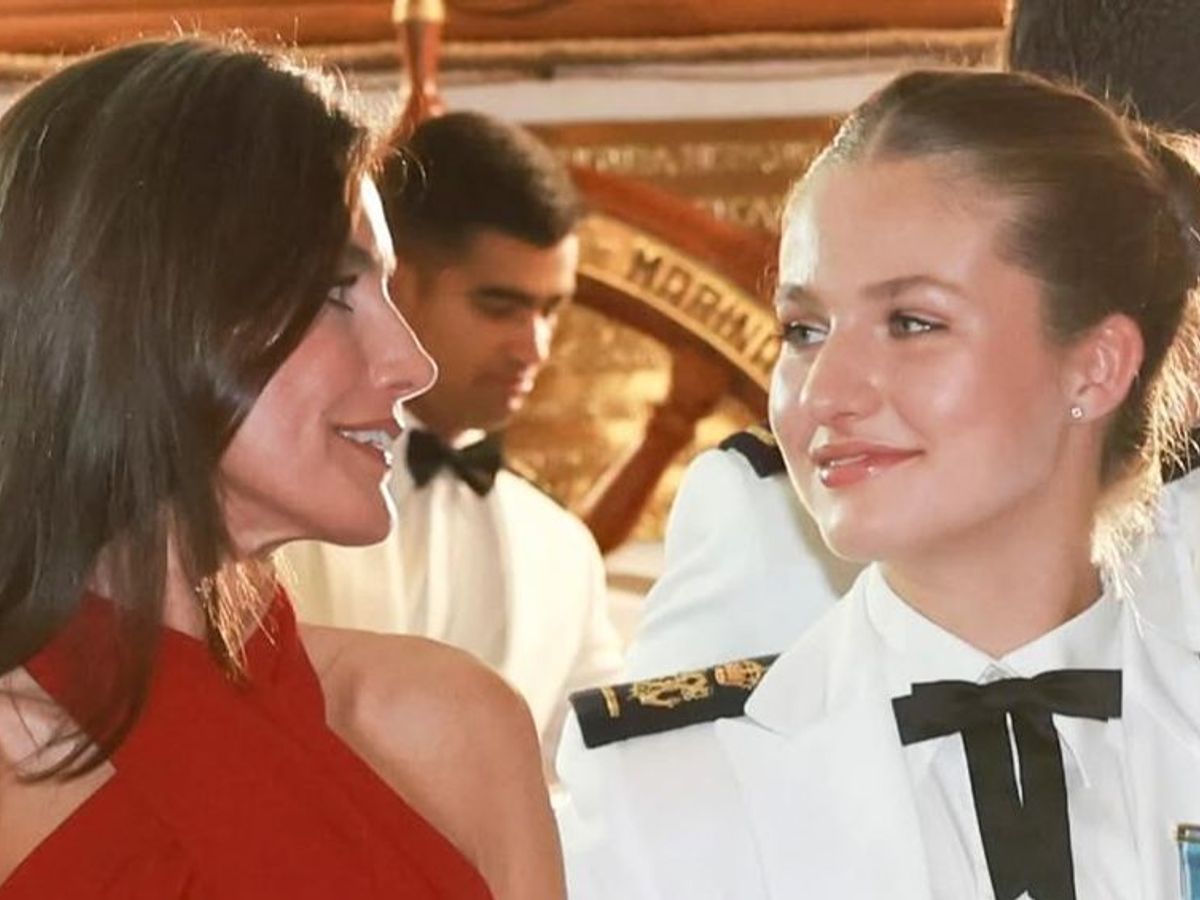 Leonor y Letizia: las fotos de su noche juntas en Elcano tras su  reencuentro en Panamá