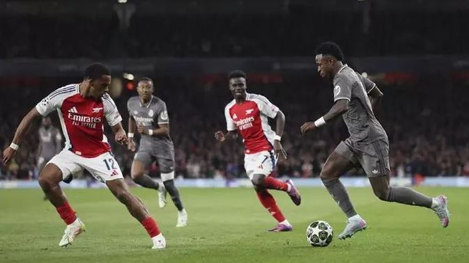 La UEFA multa al Real Madrid por el "comportamiento racista" de sus aficionados en el Emirates