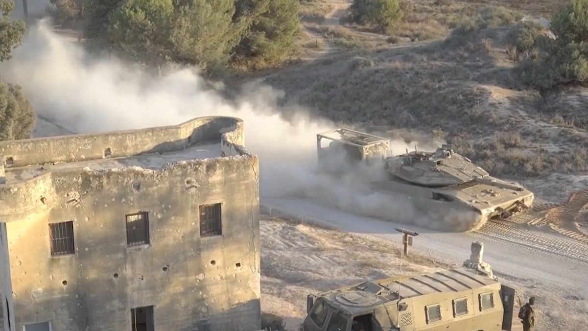 Benjamín Netanyahu advierte de nuevos traslados de población de Gaza en la nueva ofensiva "intensiva" israelí