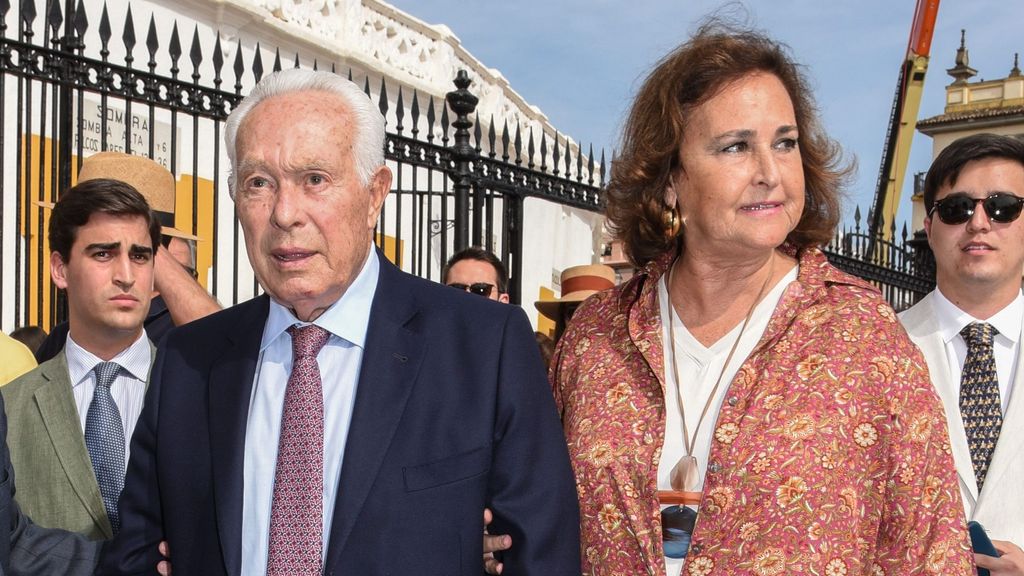 Curro Romero y Carmen Tello, en una imagen de archivo