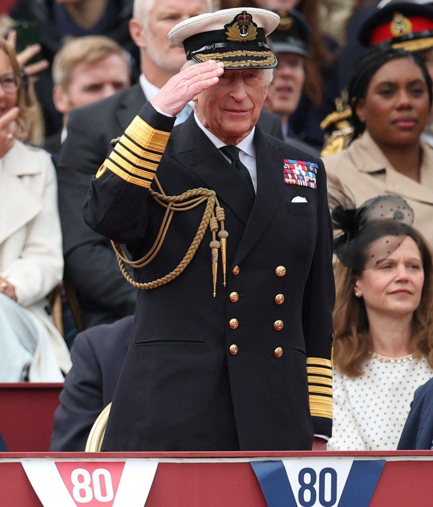El rey Carlos III en el 80º aniversario del Día de la Victoria en Europa.