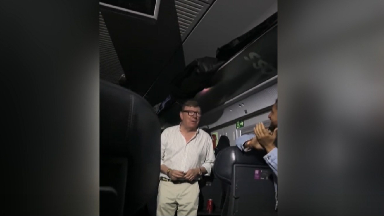 Los Morancos, entre los atrapados por el robo de cable: amenizaron el caos ferroviario con su humor