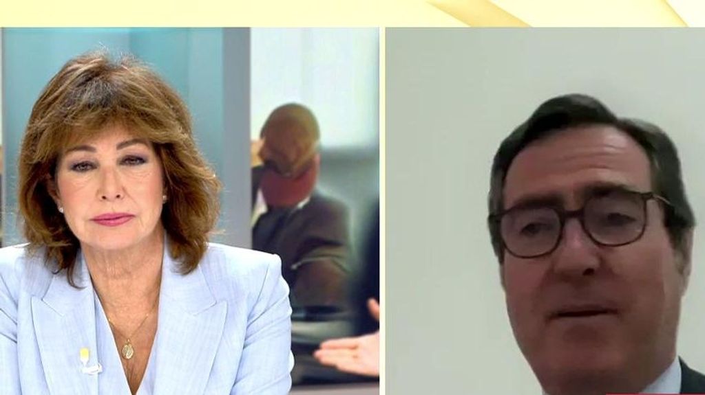 Presidente de la CEOE, contra la reducción de jornada laboral de Díaz: "Es malo para España"