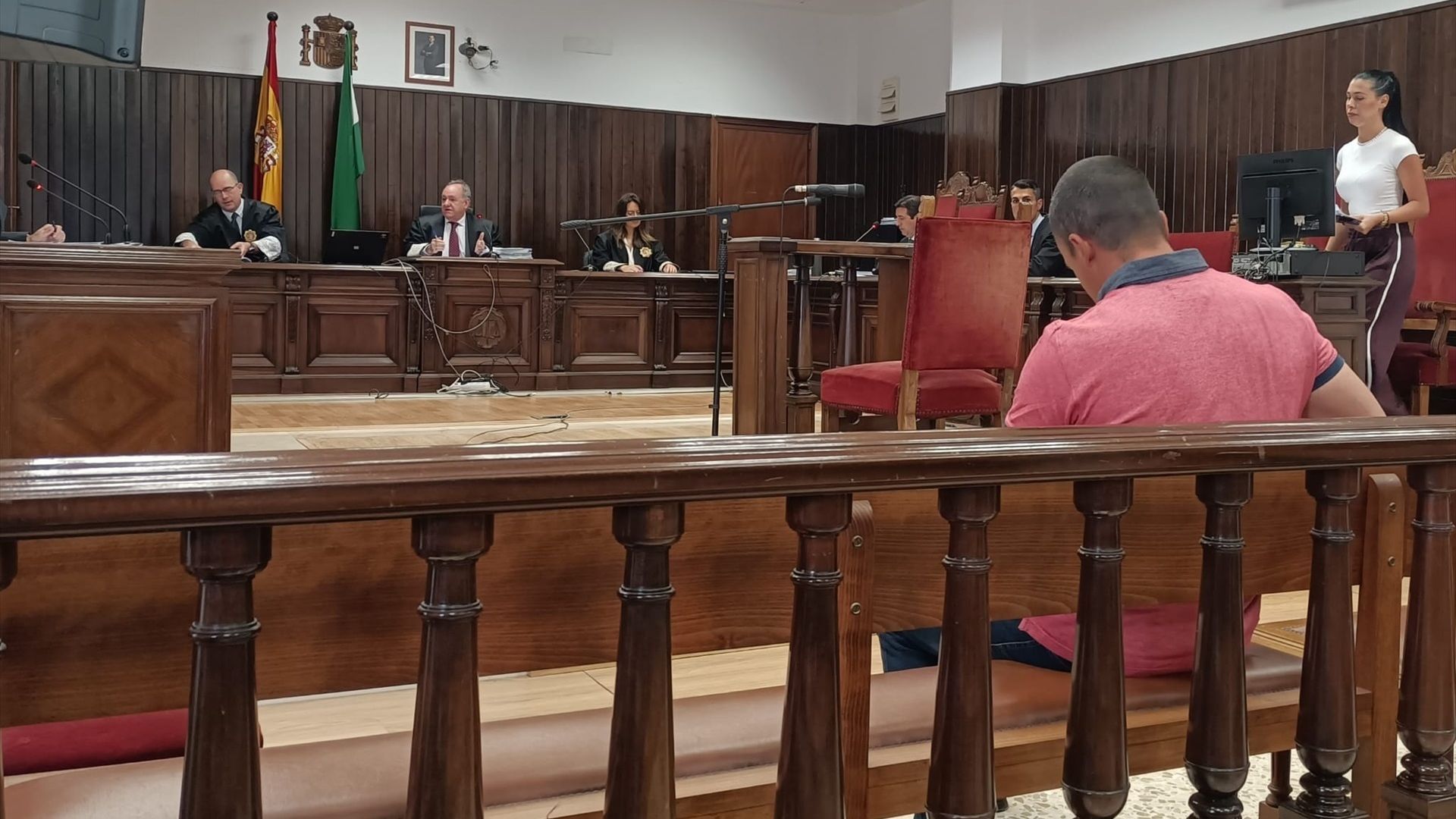 Vista oral contra el hombre condenado por distribuir y generar material pedófilo en Almería.