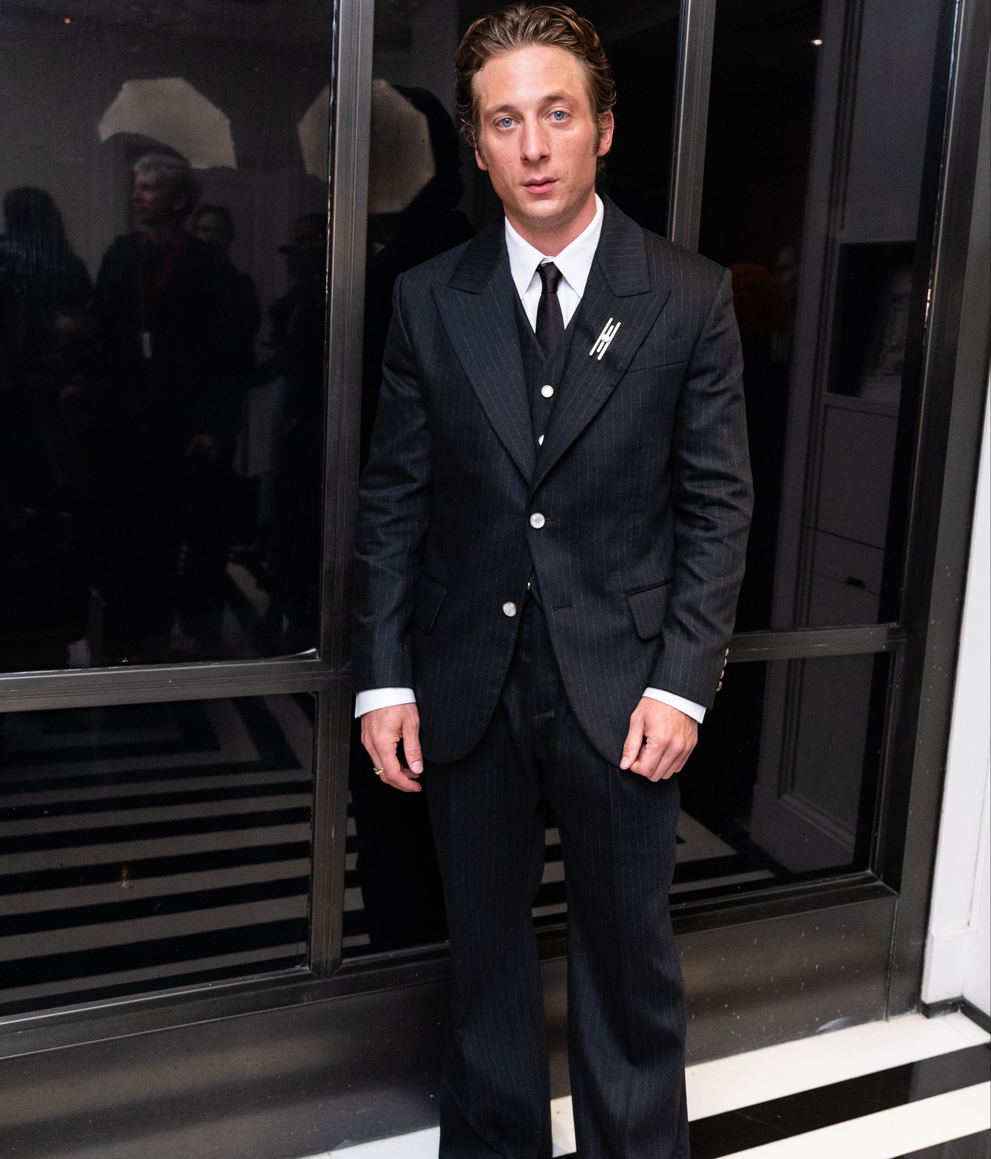 Jeremy Allen White en la MET Gala 2025