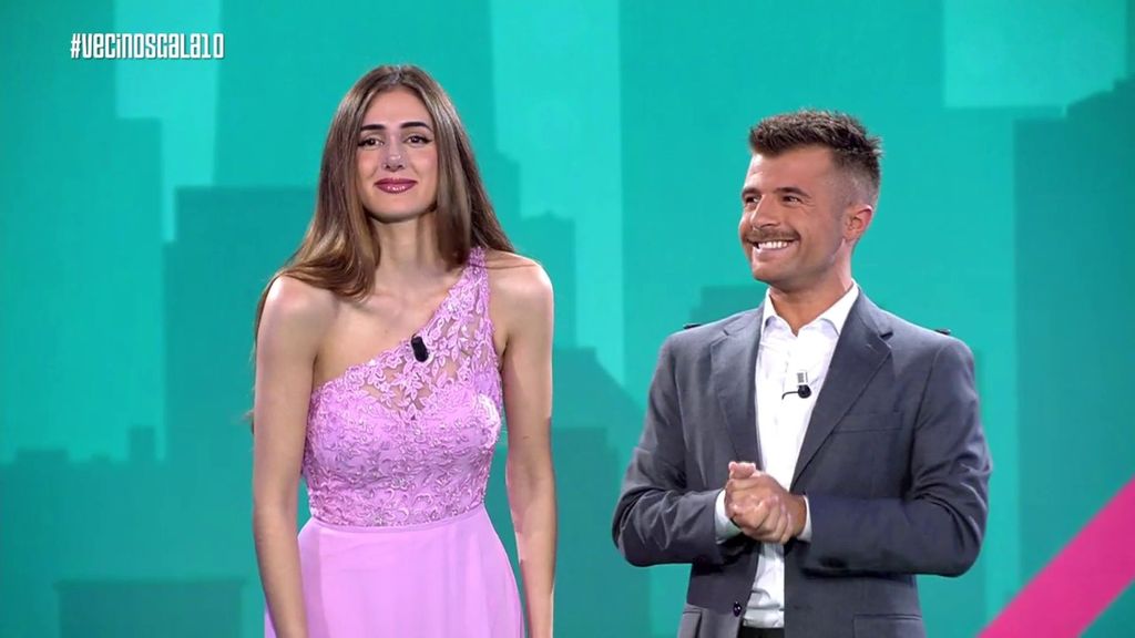 Maica Benedicto se convierte en concursante oficial tras los rumores de acercamiento con Joel: “Las mentiras no me van”  Los vecinos de la casa de al lado Temporada 2 Top Vídeos 1455