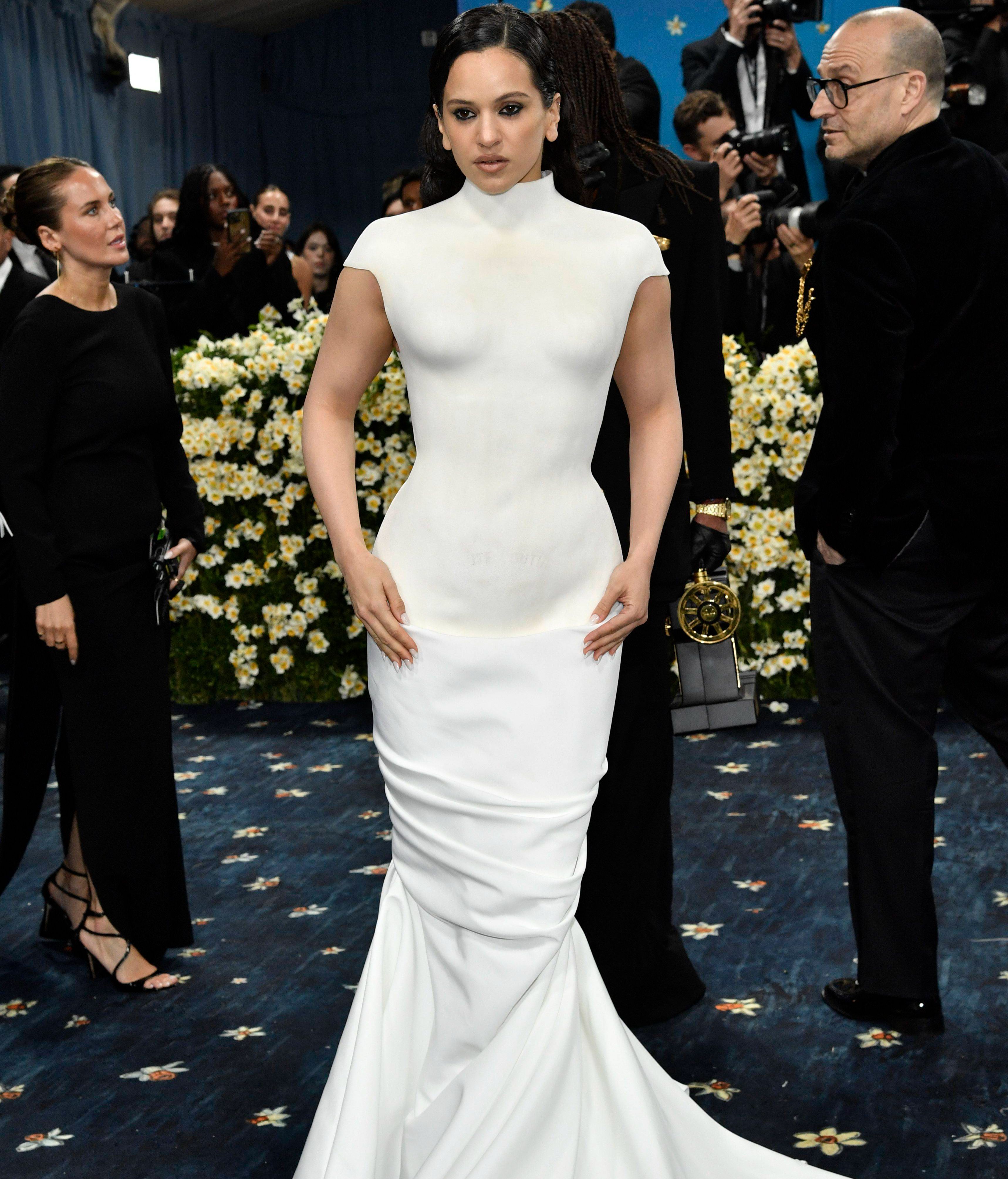 Rosalía en la MET Gala 2025.