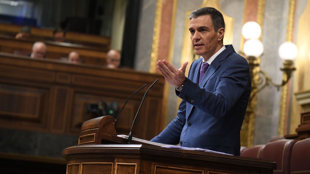 Pedro Sánchez acusa a Feijóo de instigar miedo y caos en el apagón y dice que no será presidente "porque no sabe"