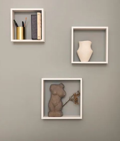 Estantes en mural de Leroy Merlin