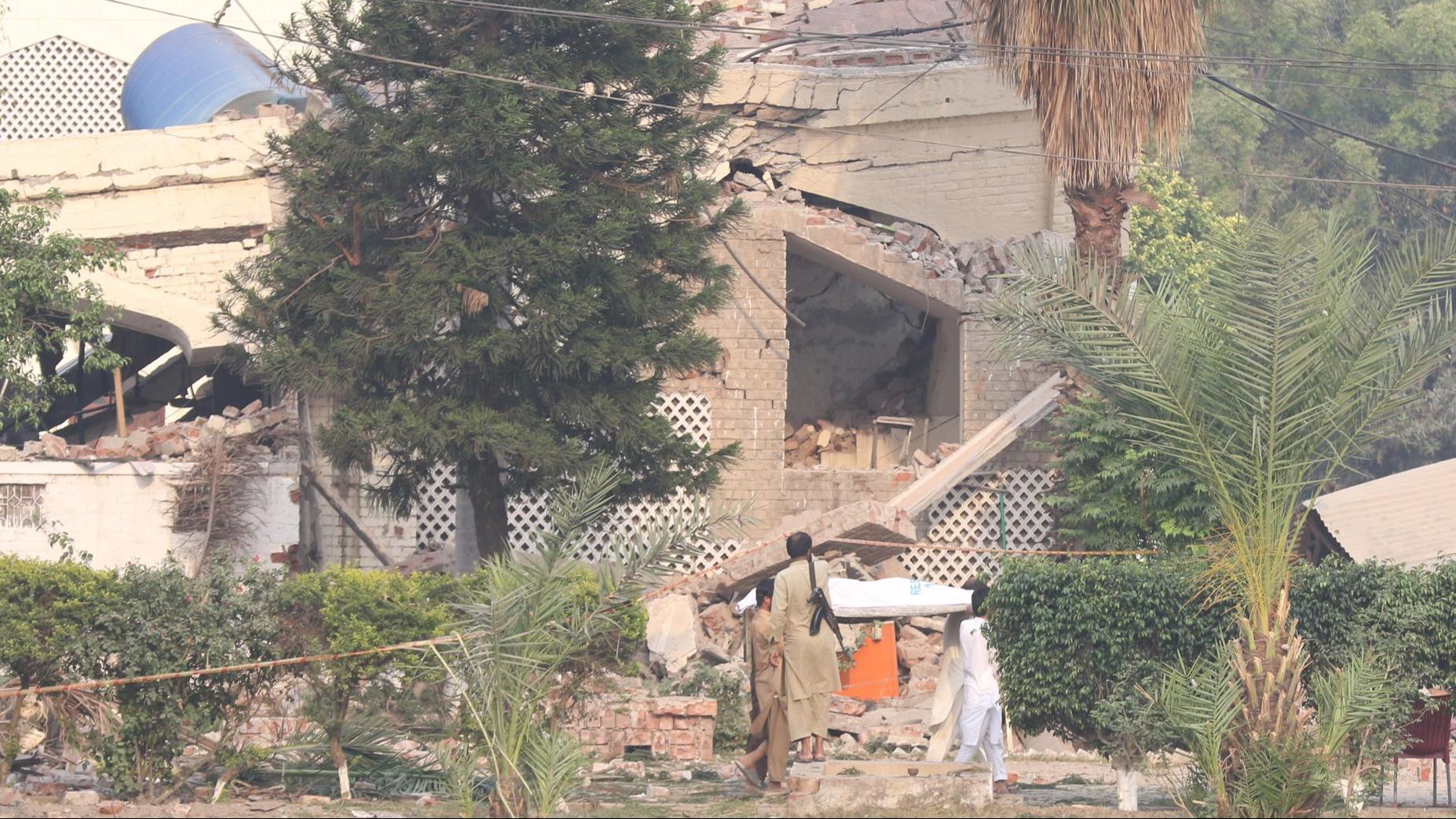 Ocho muertos y 35 heridos en los ataques aéreos de India contra Pakistán y Cachemira