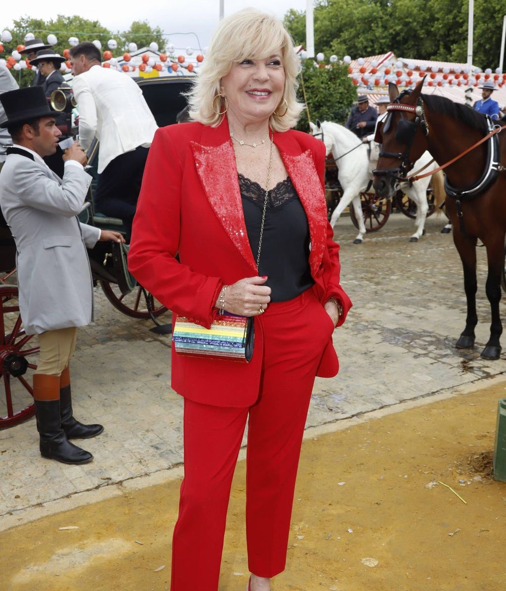 Bárbara Rey en la caseta de 'El Turronero' en la Feria de Abril