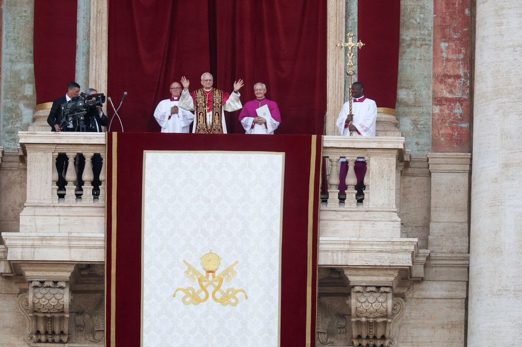 Las imágenes de la presentación de Robert Prevost como León XIV